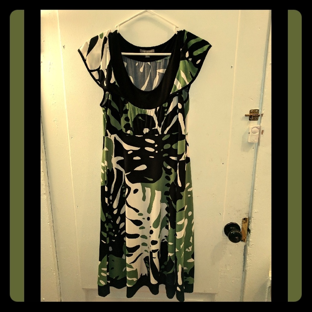 Apt 9 Women's Dress Size Small